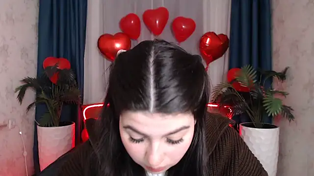 KisaModel online show from February 2026 01:16:02 AM