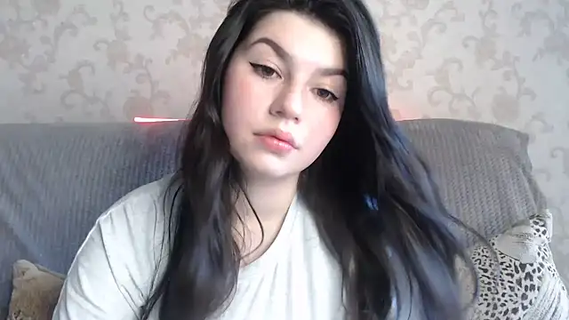 KisaModel online show from May 2026 01:36:01 AM