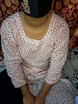 mira queen1 online show from December 2025 04:10:02 PM