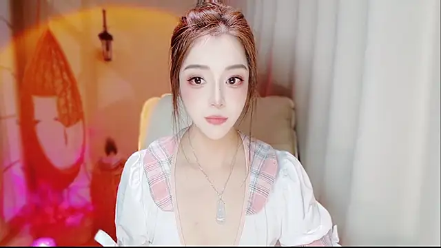 zizi-a online show from February 2026 12:05:02 PM