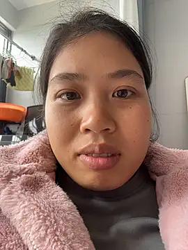 qwe522522 online show from February 2026 06:20:01 AM