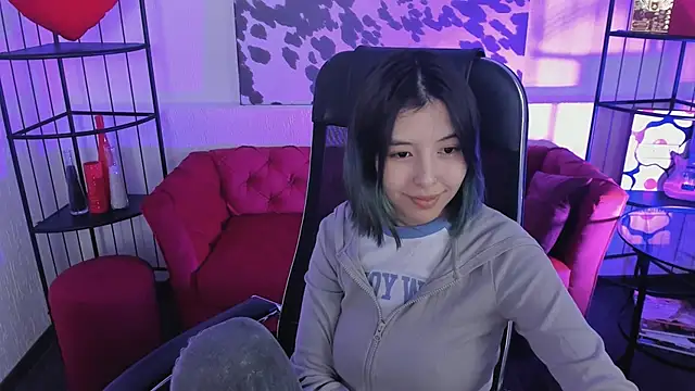 SirenMystiq online show from April 2026 09:39:33 PM