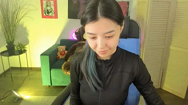 Snapshot of SirenMystiq chatting on January 2026 07:21:01 PM SirenMystiq online show from January 2026 07:21:01 PM