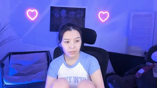 Snapshot of SirenMystiq chatting on February 2026 07:25:01 PM SirenMystiq online show from February 2026 07:25:01 PM