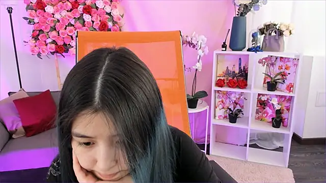 Snapshot of SirenMystiq chatting on March 2026 08:10:02 AM SirenMystiq online show from March 2026 08:10:02 AM