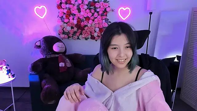 SirenMystiq online show from April 2026 07:58:02 PM