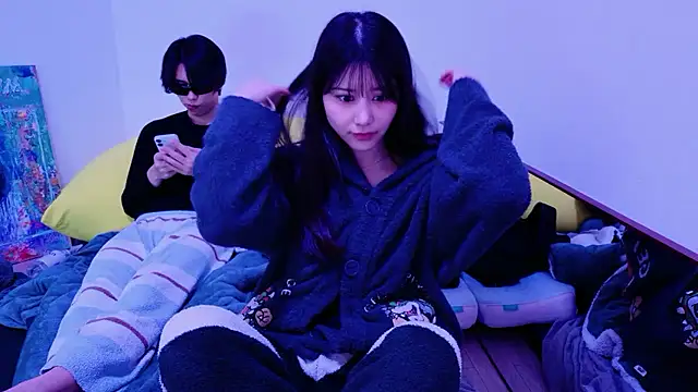 Gokujyo-Namanaka online show from April 2026 02:12:02 PM