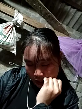 Snapshot of -myaa- chatting on December 2025 11:27:01 AM -myaa- online show from December 2025 11:27:01 AM