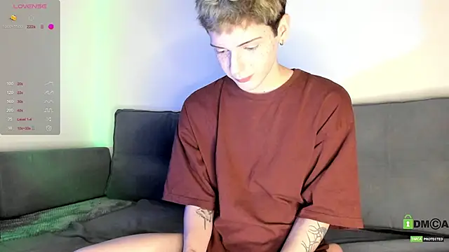 colestorm  online show from December 2025 06:35:01 PM