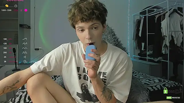 colestorm  online show from February 2026 11:22:01 PM