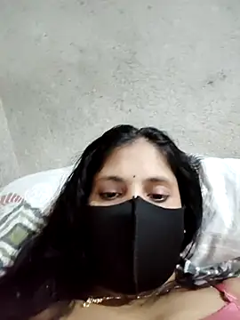 kanika05 online show from March 2026 10:18:02 AM