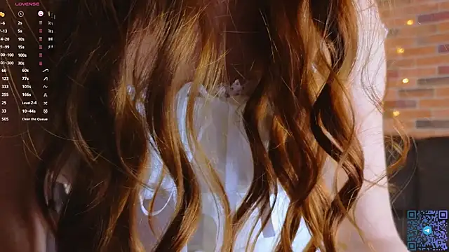 VelvetZephra online show from April 2026 03:08:01 PM