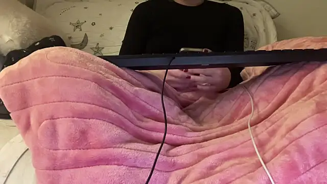 ijustturned18today online show from February 2026 07:55:02 PM