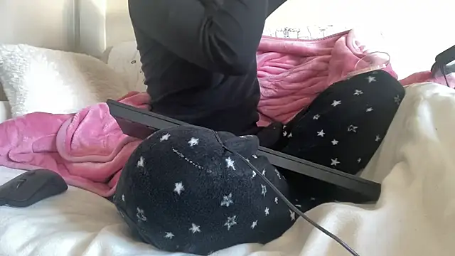 ijustturned18today online show from February 2026 09:31:01 AM