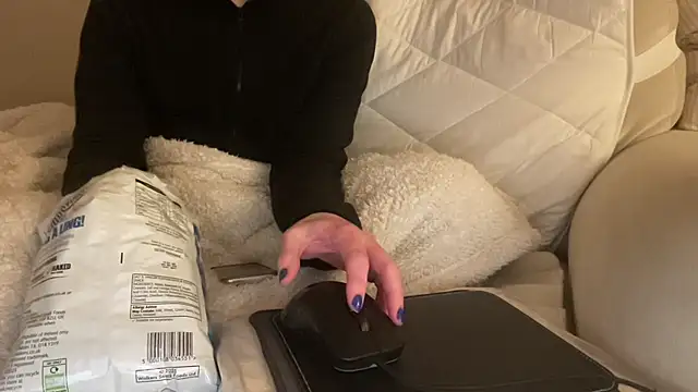 ijustturned18today online show from January 2026 05:17:02 PM