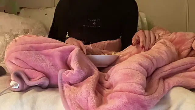 ijustturned18today online show from February 2026 08:08:01 PM