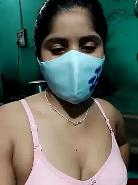 Snapshot of Cuple_masti72 chatting on May 2026 09:15:01 AM Cuple masti72 online show from May 2026 09:15:01 AM