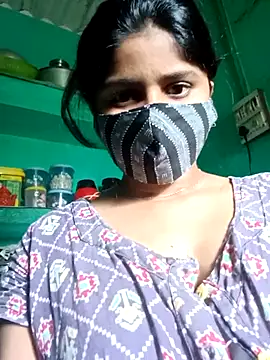 Snapshot of Cuple_masti72 chatting on April 2026 02:51:01 AM Cuple masti72 online show from April 2026 02:51:01 AM