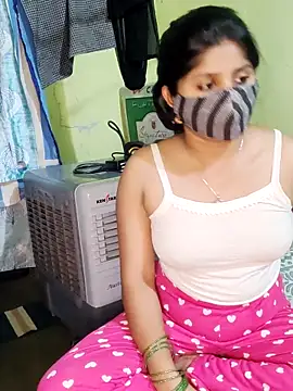 Cuple masti72 online show from April 2026 05:27:01 PM