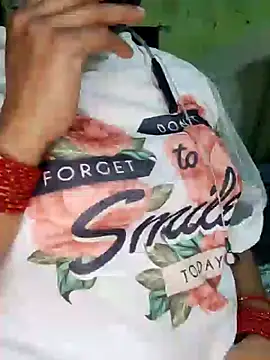 Cuple masti72 online show from April 2026 02:12:02 PM