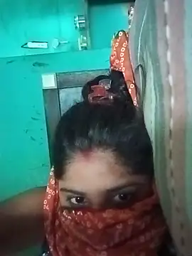 Snapshot of Cuple_masti72 chatting on May 2026 11:32:02 AM Cuple masti72 online show from May 2026 11:32:02 AM
