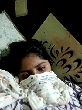 Snapshot of Cuple_masti72 chatting on April 2026 02:25:01 PM Cuple masti72 online show from April 2026 02:25:01 PM