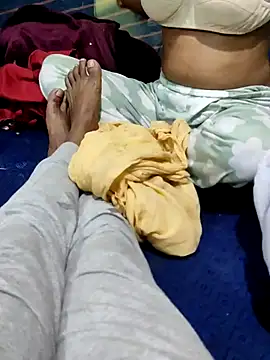 Cuple masti72 online show from February 2026 07:35:01 PM