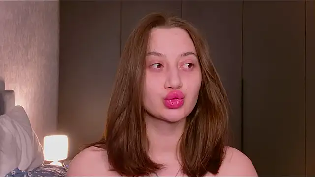 IsKiku online show from February 2026 03:19:01 PM