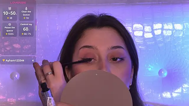 IsKiku online show from April 2026 12:21:02 PM