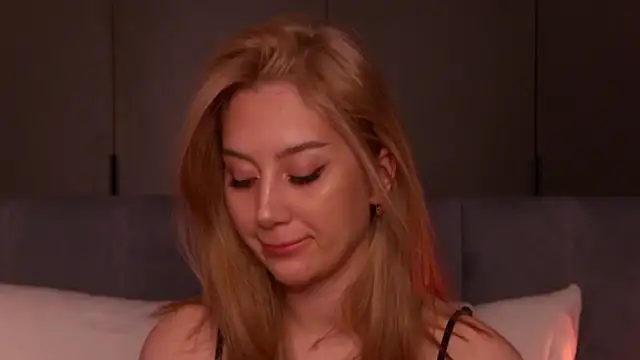 IsKiku online show from March 2026 06:57:01 PM