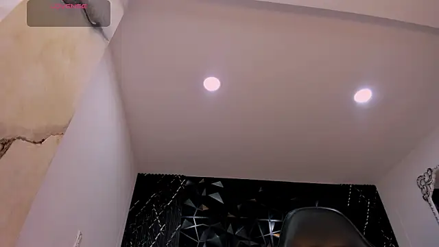 Snapshot of AriadnaLoren chatting on February 2026 04:34:02 AM AriadnaLoren online show from February 2026 04:34:02 AM