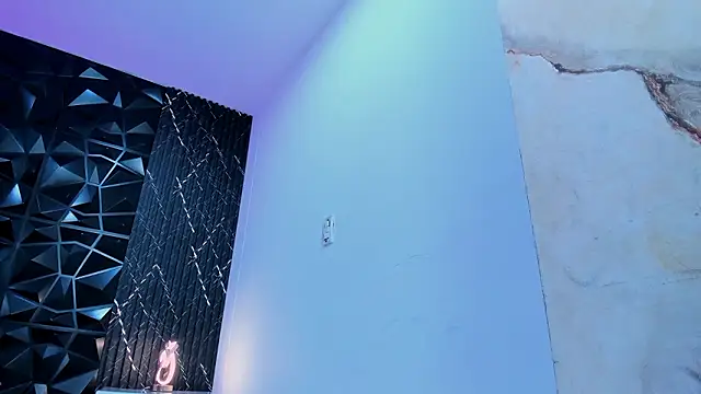 AriadnaLoren online show from March 2026 04:06:01 AM