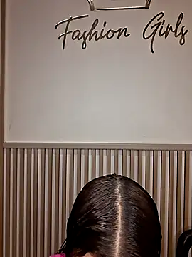 AriadnaLoren online show from April 2026 04:41:01 AM