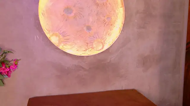 Shelly bat online show from March 2026 10:15:02 PM