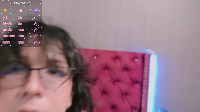 Shelly bat online show from May 2026 10:26:01 PM