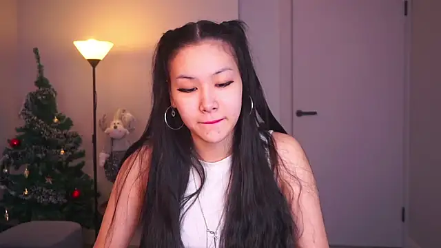 Snapshot of DonaPelligrino chatting on December 2025 05:33:01 AM DonaPelligrino online show from December 2025 05:33:01 AM