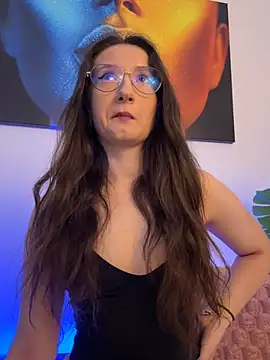 TheaMalekoo online show from July 2026 07:19:02 AM