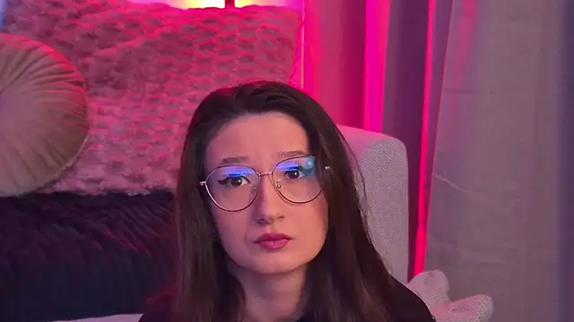 TheaMalekoo online show from February 2026 07:40:02 AM