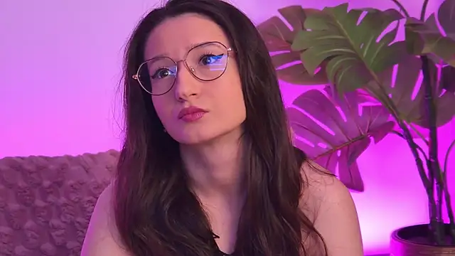 TheaMalekoo online show from March 2026 06:59:01 AM