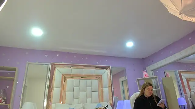 Snapshot of rousse_millers chatting on May 2026 02:14:02 PM rousse millers online show from May 2026 02:14:02 PM