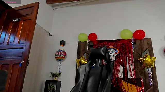 J king   online show from May 2026 12:43:02 PM