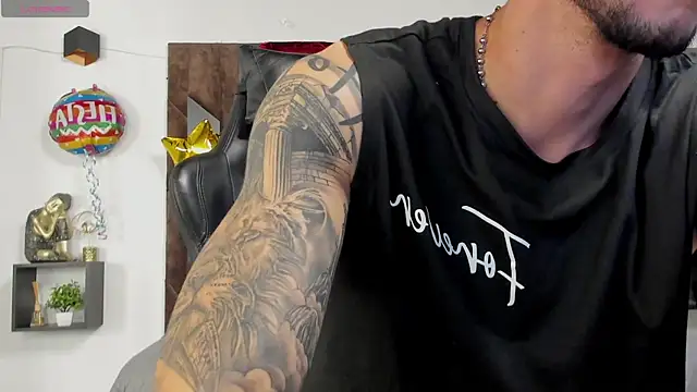J king   online show from May 2026 08:22:01 PM