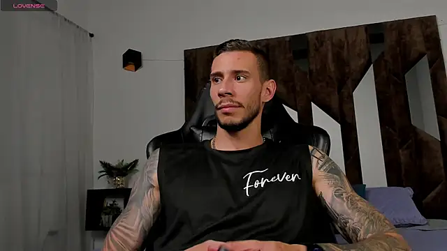 J king   online show from April 2026 08:11:01 PM