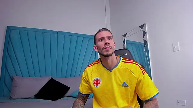 J king   online show from March 2026 10:29:02 PM