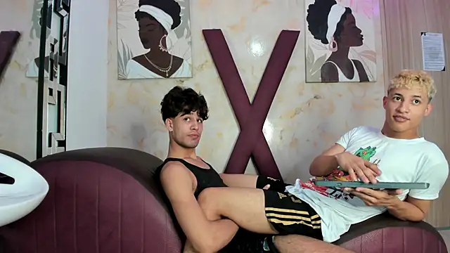 YOUNG GUYS1 online show from April 2026 07:10:01 AM