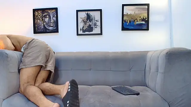 YOUNG GUYS1 online show from March 2026 07:52:02 AM