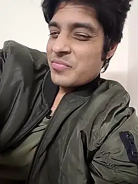 Snapshot of Demon5500 chatting on December 2025 09:32:01 PM Demon5500 online show from December 2025 09:32:01 PM