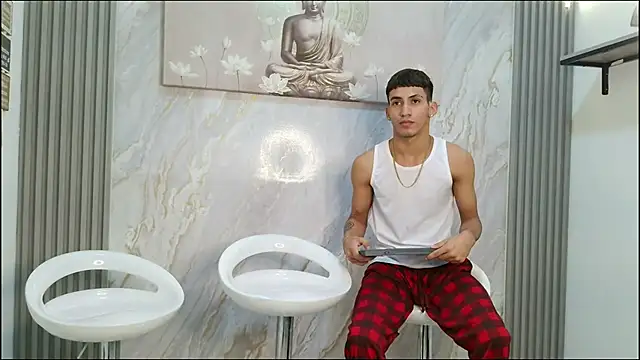 HORNY PRETTY online show from February 2026 01:28:01 PM