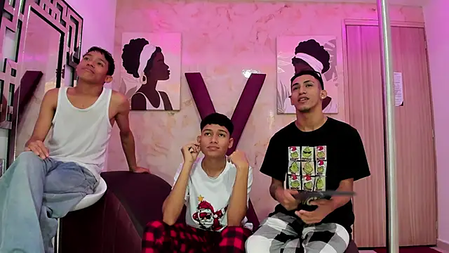 HORNY PRETTY online show from December 2025 01:35:02 PM