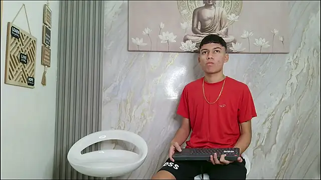 HORNY PRETTY online show from February 2026 01:22:02 PM